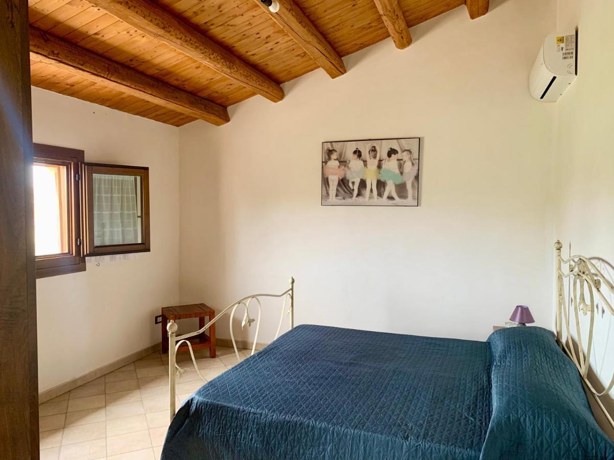 パチェーコ Casa Dell'Olio - Al Baglioヴィラ エクステリア 写真